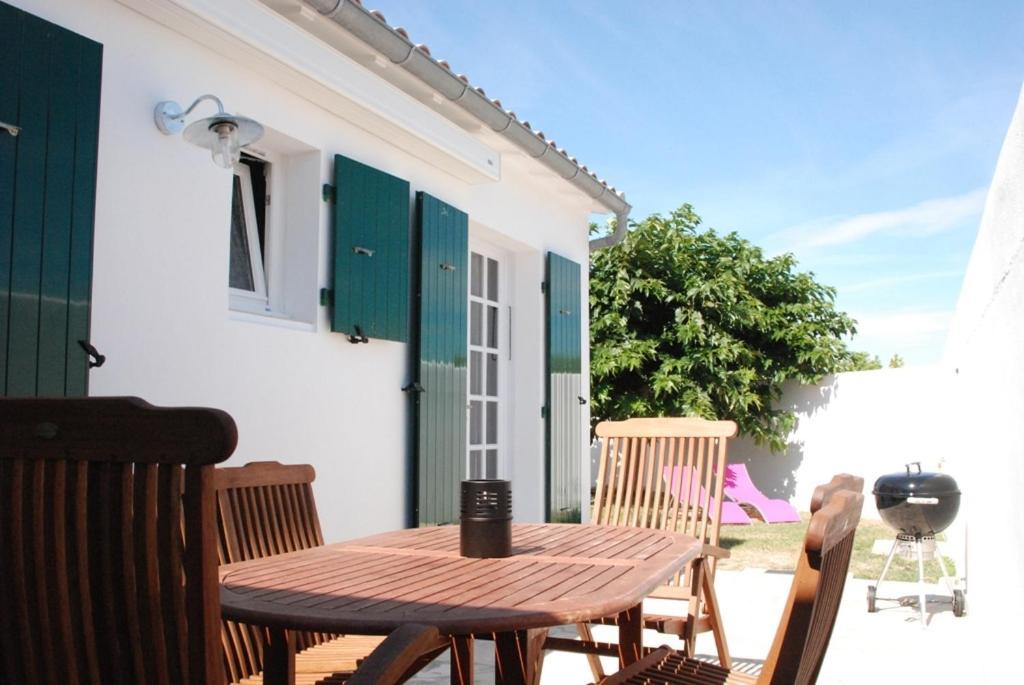 Villas Re Locations Vacances Saint-Clement-des-Baleines Room photo